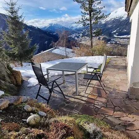 4 Personen Alleinlage Am Wald Naehe Skigebiet Hochzeiger * イェルツェンス